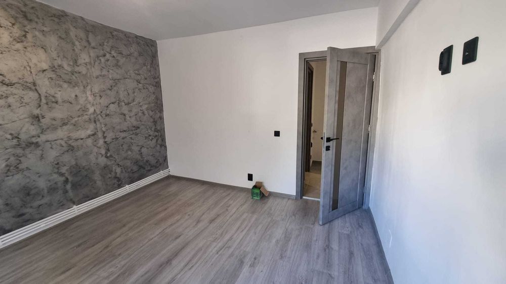 Vand apartament 2 camere