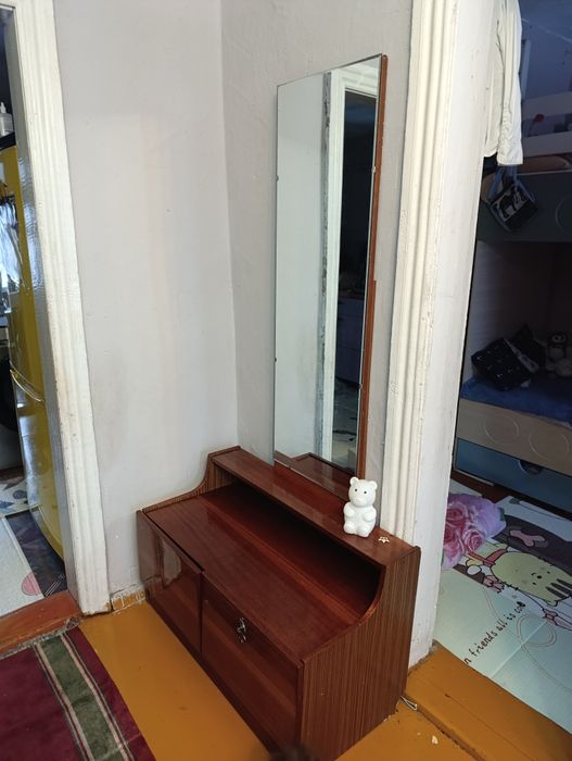 Трюмо отдам ссср