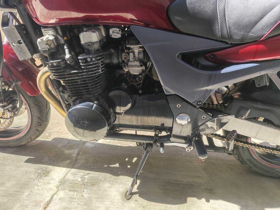 Kawasaki ZR750 S-F