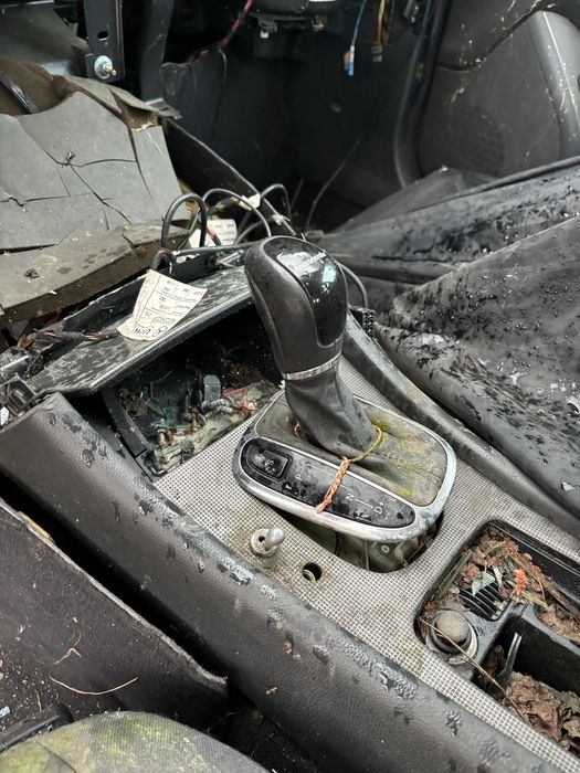 Мерцедес С200 компресор автоматик на части.