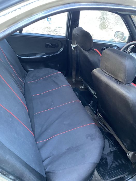 Nissan primera p10