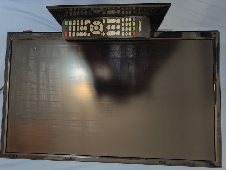 TV LED Starlight 22” – Model 22DM3500 (HD/SCART/VGA/USB)