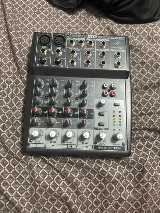 Mixer xenyx 820