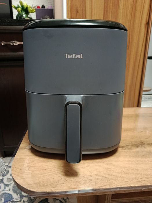 Аэрогриль Tefal в идеальном состоянии