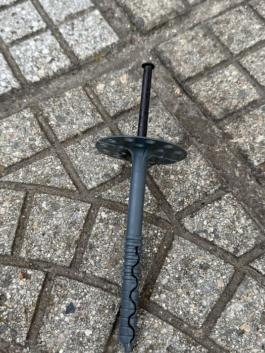 Дюбели за външна изолация!