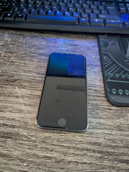 Xiaomi Mi 11 Pro 8+8/128gb flagman и iPhone 8