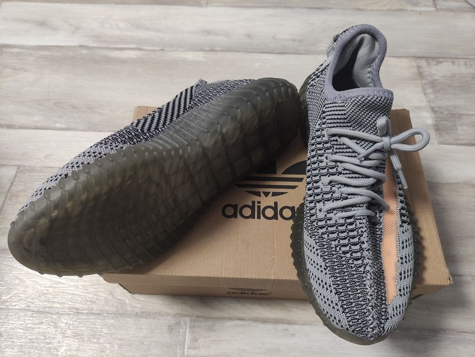 Кроссовки Adidas Yeezy