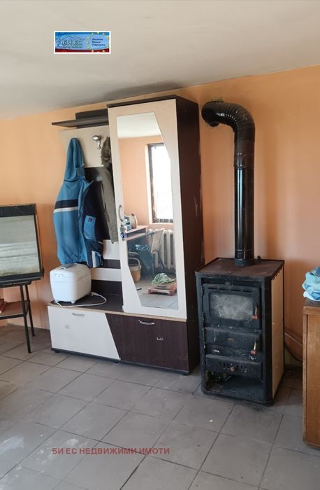 Къща  в с. Видрица 120m²