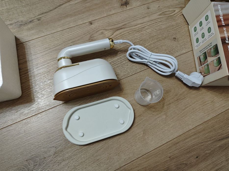 Ручной отпариватель утюг новый