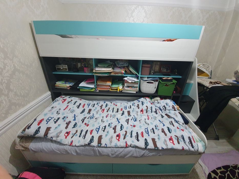 Двухярусная кровать детская