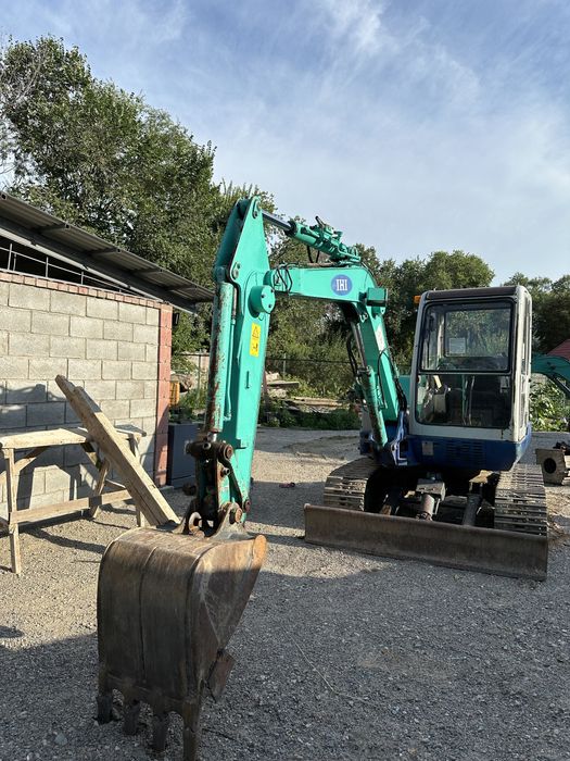 Мини экскаватор