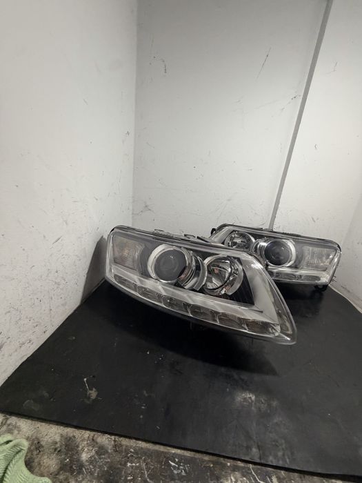 Far dreapta Audi A6 C6 Facelift far stanga Audi A6 C6 facelift faruri Audi a6 C6 facelift xenon