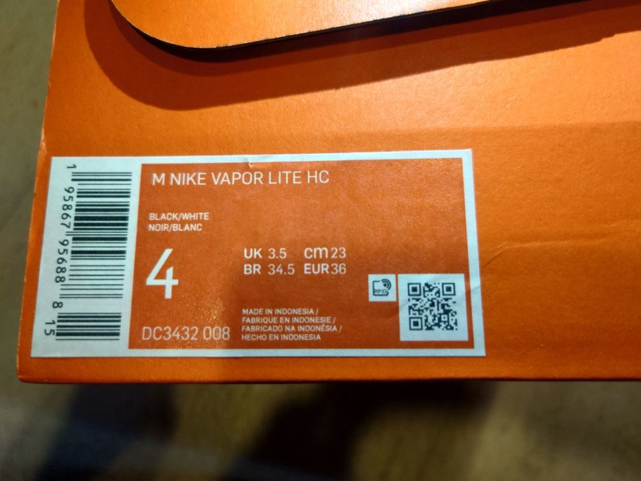 Adidași tenis Nike Vapor Lite