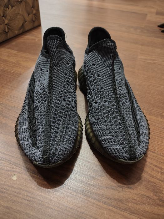 Adidasi Yeezy marimea 36