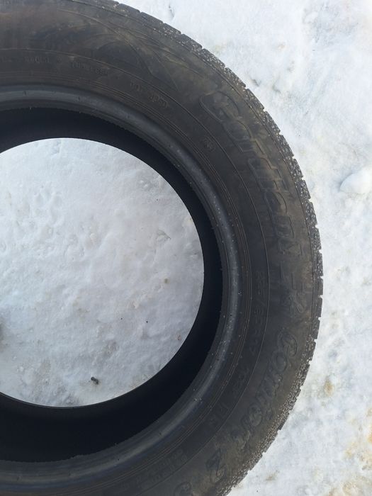 Продам два балона 225/60R17