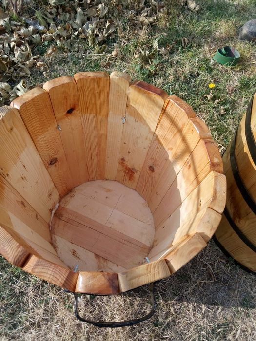 Саксии за лимони и палми