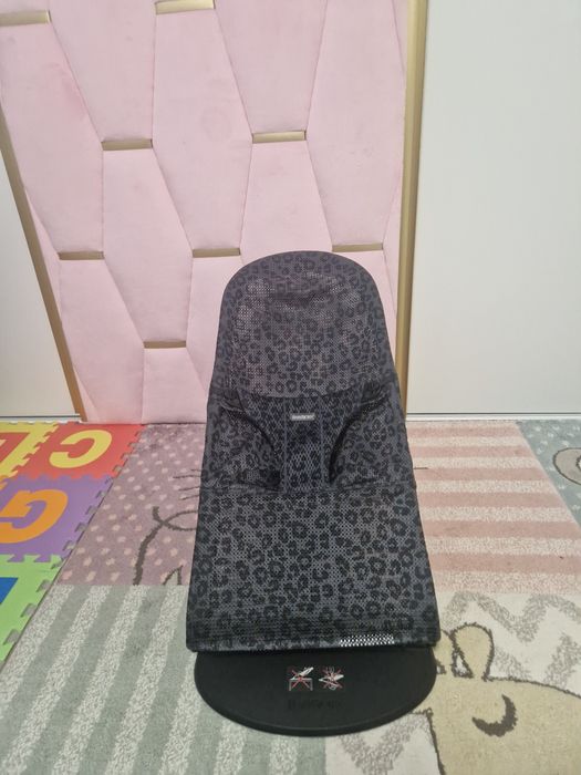 Balansoar BabyBjörn Bliss Mesh – Ediție Limitată Leopard (Ca nou)