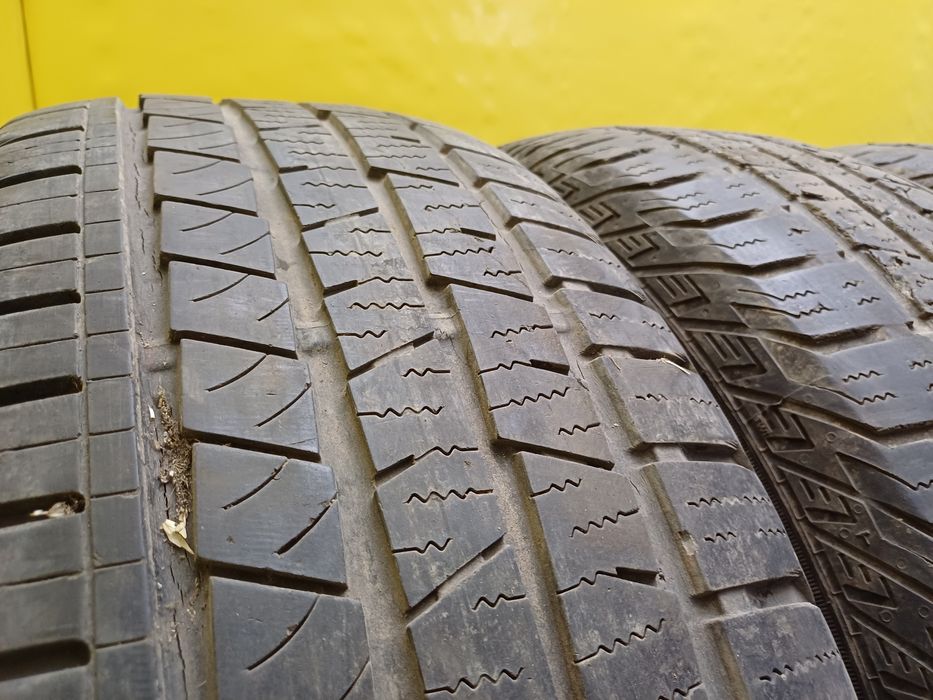 Шины 245/70 R16 Continental комплект.