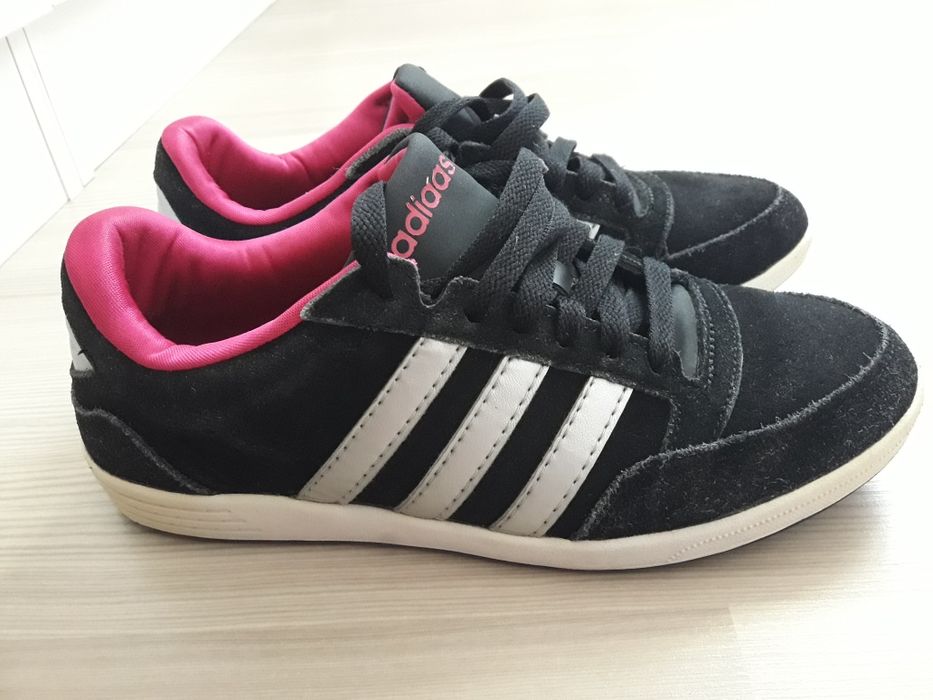 Адидас маратонки 37 номер