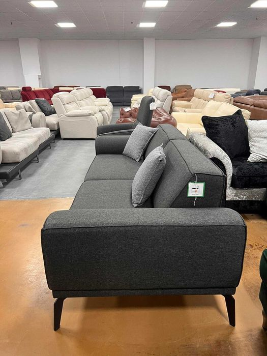 Тъмно сив комплект от плат тройка с два фотьойла с функция сън