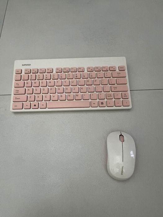 Vand tastatura+mouse universal
