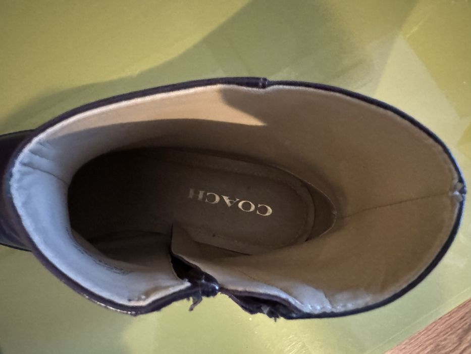 Продам сапоги осенние Coach