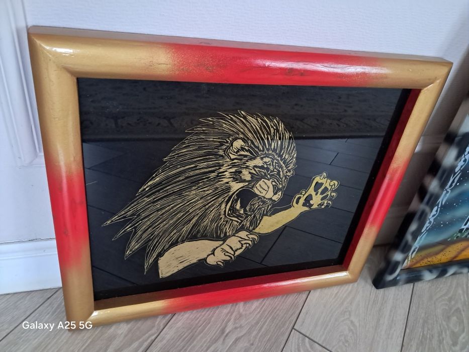 Картины продам в рамке.