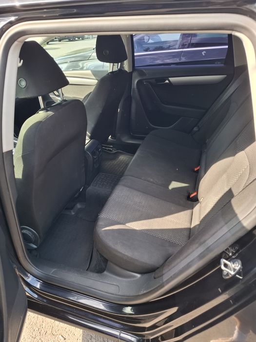 Vând Vw Passat B7 automat   2011, motor 2.0 tdi,  170 cp, Navigație