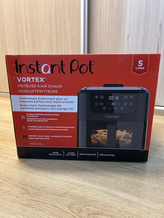Airfryer Compact ClearCook OdourErase, friteuză cu aer cald 5L, 4 funcții Instant Pot
