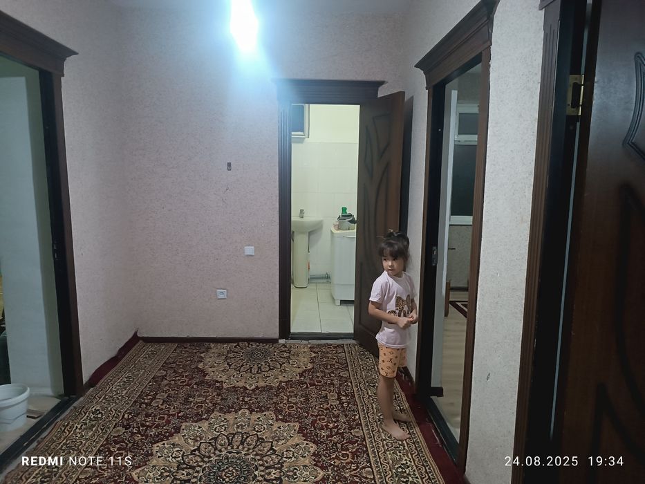 Янги курилган домда жойлашган квартира ижарага берилади