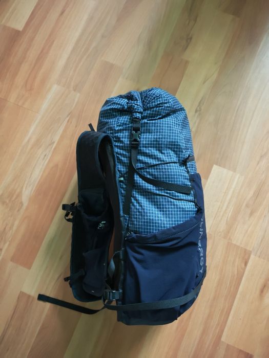Rucsac/vestă 30l aonijie c9111 drumeție fastpacking