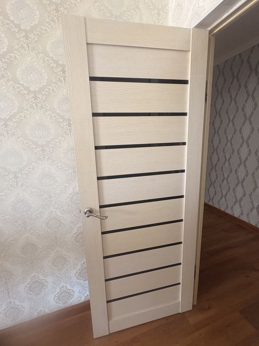 Продается двери 80*2,60*2