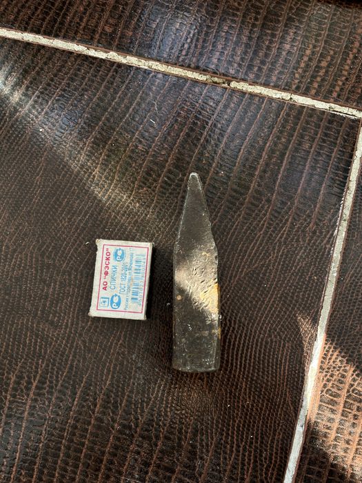 Продам молоток