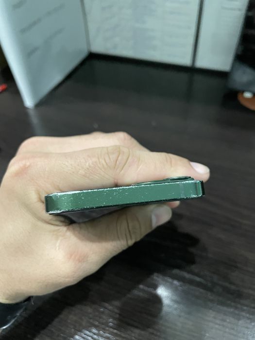 Apple IPhone 13 б/у