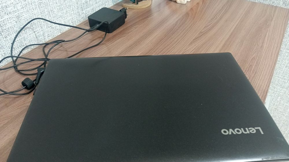 Продам ноутбук леново