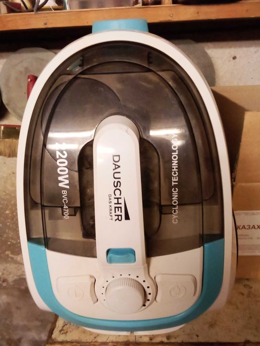 Пылесос DAUSCHER BVC4700