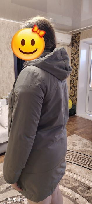 Продам женскую куртку