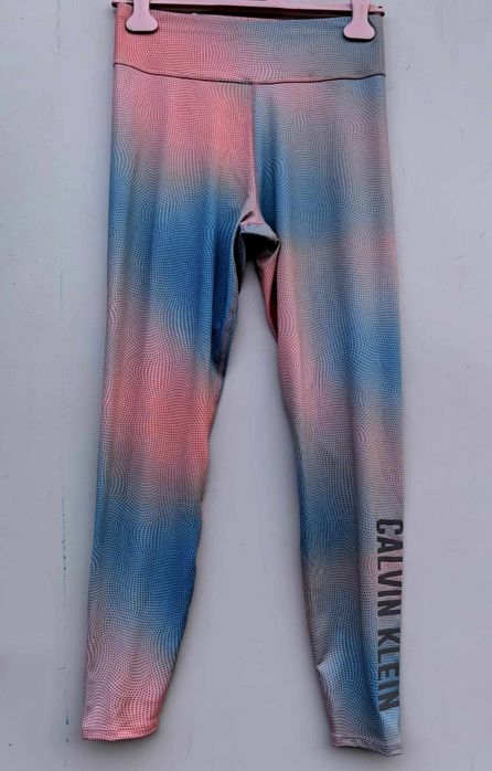 Calvin Klein оригинален дамски клин нов Л размер