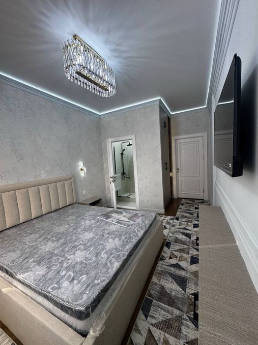 Продается 4 ком. Квартира на 2 этаже площадью 96 кв.м. В Согдиане