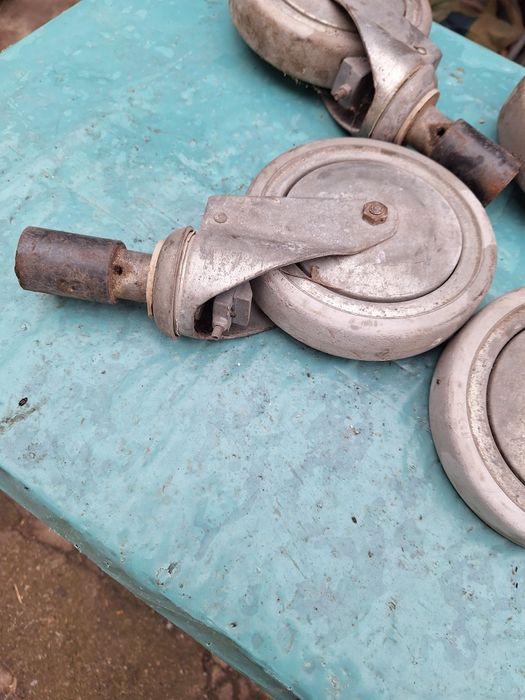 Roți cărucior sau platformă