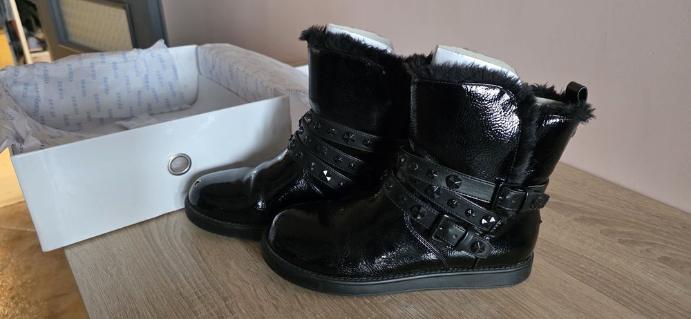 Боти Guess-номер 38