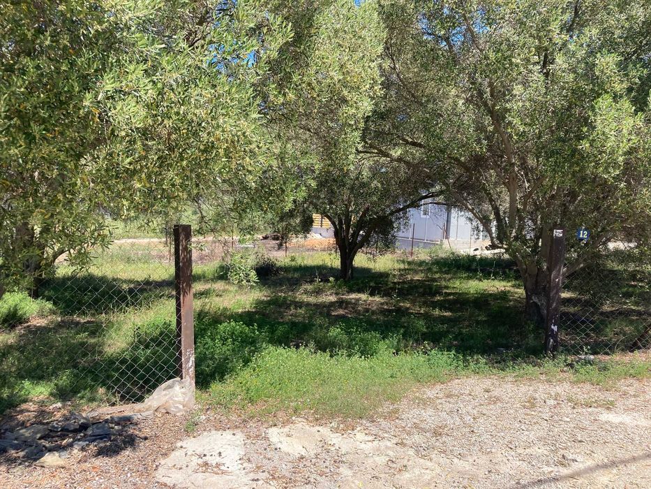 Дава се под наем Парцел в София, Зона Б-19 - 560 кв.м за 1500 € - Снимка #6