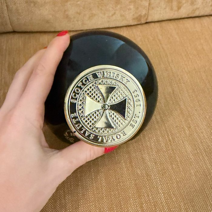 Sticla cu cutia Black Edition