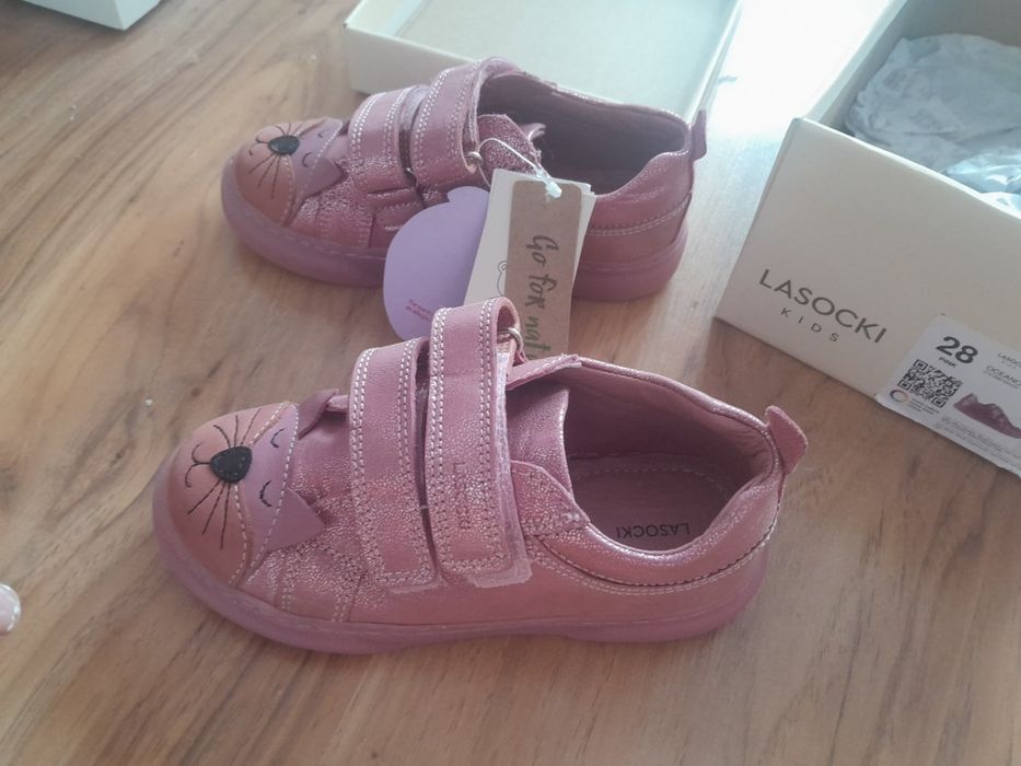 Нови детски обувки Lasocki 28 номер
