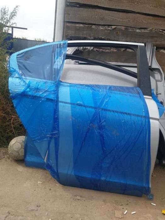 Дверь Honda Accord