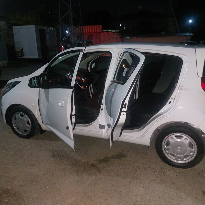 Продам автомобиль Spark Ravon R2 export