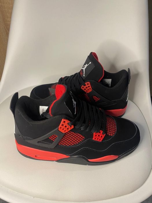 Jordan 4 "Red Thunder"