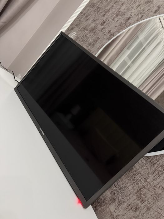 Продам Телевизор HARTENS