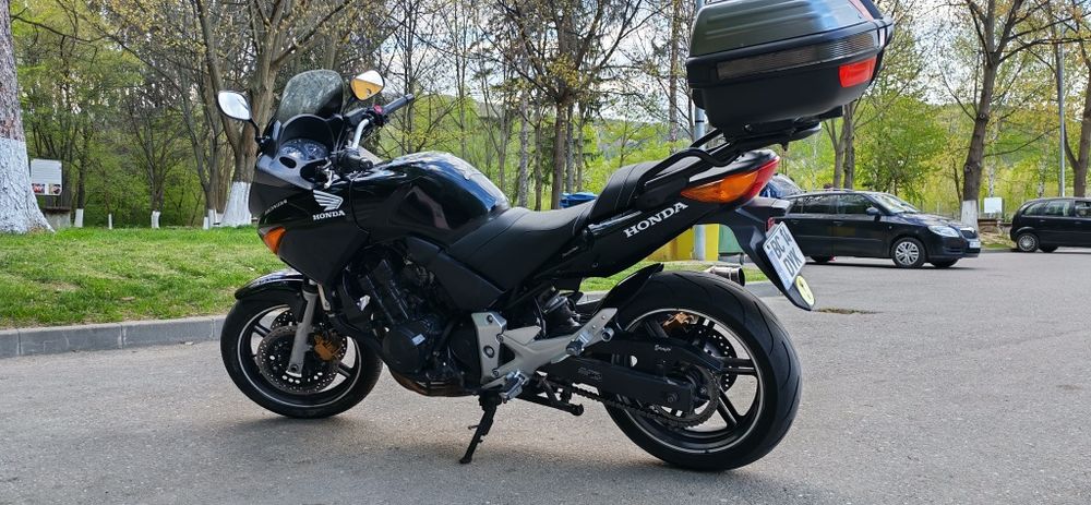 Honda cbf 600 abs citește descrierea