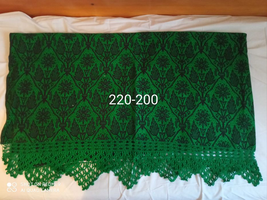 Продавам чисто нови завивки за легла от времето на соца